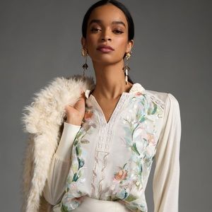Anthropologie Tiny Hartford Embroidered Top .